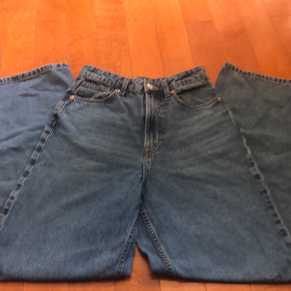 Dark washed Divided jeans